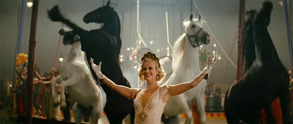 Chuyện Tình Gánh Xiếc - Water For Elephants