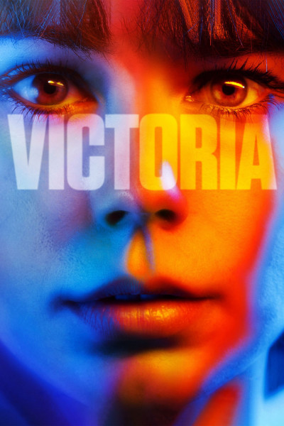 Cô Gái Di Cư, Victoria - Frederick Lau